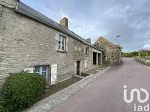 Maison traditionnelle à Tonneville (50460)