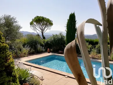 Maison traditionnelle à Vinsobres (26110)