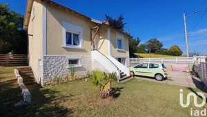 House at BEAUMONT (86490)