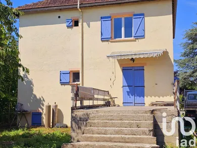 Maison traditionnelle à Chichery (89400)