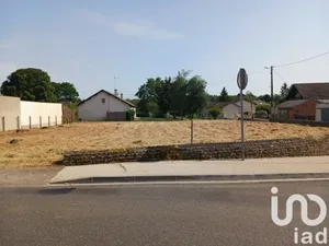 Building plot at Usson-du-Poitou (86350)