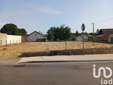 Terrain à bâtir à Usson-du-Poitou (86350)