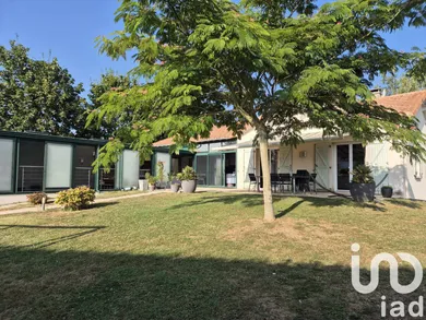 Maison de village à Chaunay (86510)