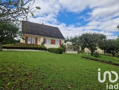 Traditional house at Neuvy-Sautour (89570)