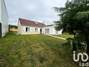 Maison à Longnes (78980)