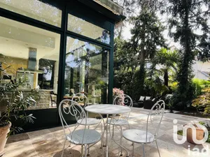 Demeure à Sucy-en-Brie (94370)