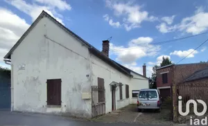 Maison de village à Thiernu (02250)