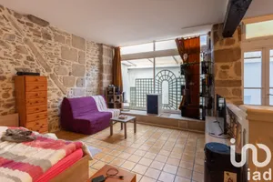 Immeuble à Saint-Léonard-de-Noblat (87400)