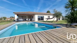 Traditional house at Villemur-sur-Tarn (31340)