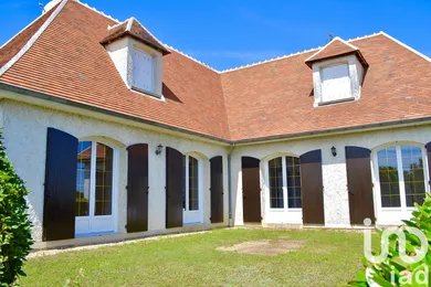 Architectural house at Le Blanc (36300)