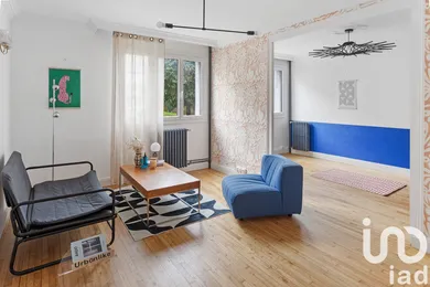 Apartment in Nantes (44300)