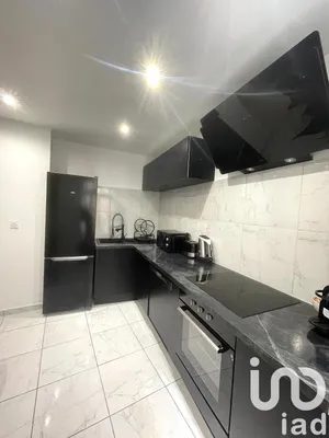Apartment at Nîmes (30000)