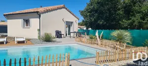 Traditional house at Naujac-sur-Mer (33990)