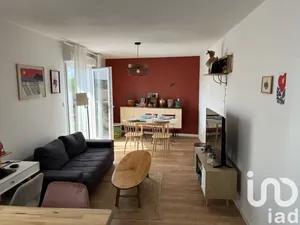 Apartment in Bordeaux (33800)