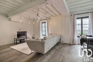 Duplex at Argenteuil (95100)