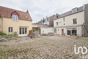House at Arras (62000)