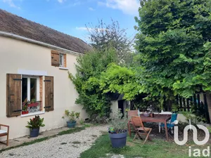Maison à Villemer (77250)