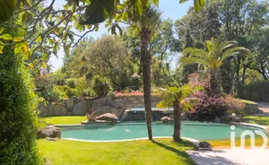 Park home at Grimaud (83310)