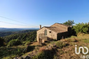 Maison de campagne à Saint-Andéol-de-Vals (07600)