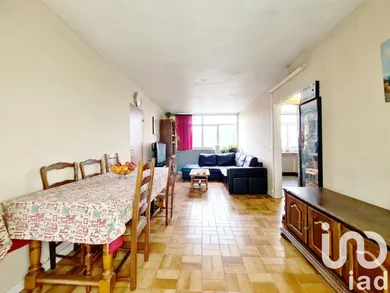 Appartement à evry  (91000)
