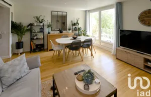 Apartment at Reims (51100)