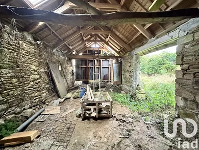 Longere at Elliant (29370)