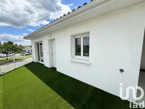 Appartement à Saint-Caprais-de-Bordeaux (33880)