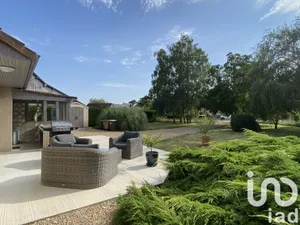 Maison à Houdan (78550)