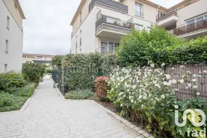 Apartment at Brie-Comte-Robert (77170)