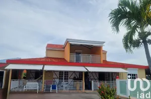 House at Sainte-Anne (97180)
