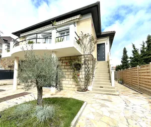 Traditional house in Juvisy-sur-Orge (91260)