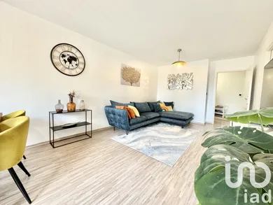 Apartment in Massy (91300)