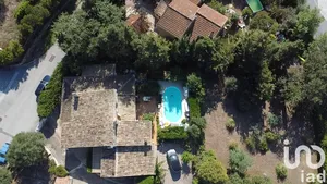 Maison traditionnelle à Grimaud (83310)