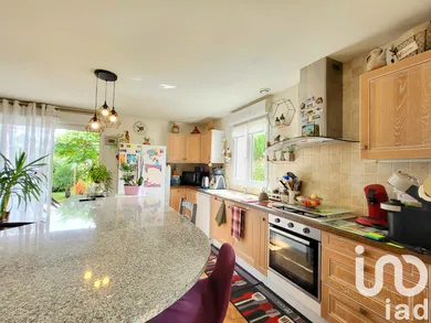 Detached house in Vouneuil-sur-Vienne (86210)
