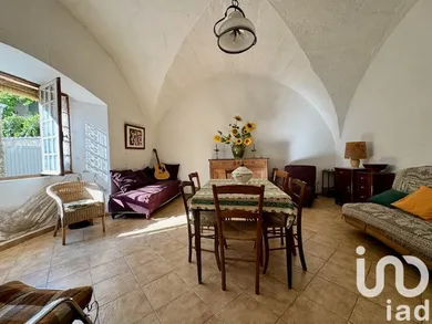 Maison de village à Fons-sur-Lussan (30580)