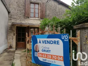 Maison traditionnelle à Pamproux (79800)