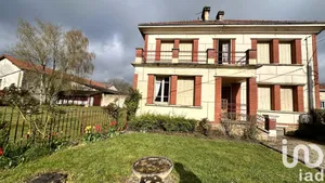 Maison traditionnelle à Machault (08310)