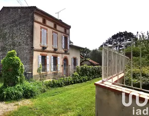 Traditional house at Esperce (31190)