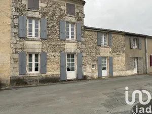Maison de village à Nieul-sur-l'Autise (85240)