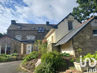 House at Carhaix-Plouguer (29270)