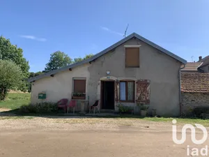 Village house at Grenant (52500)