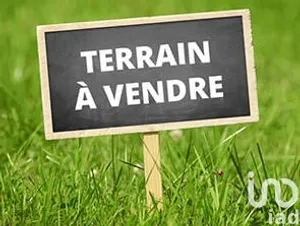 Terrain à bâtir à Sévérac (44530)
