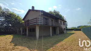 Traditional house at Saint-Vallier (71230)