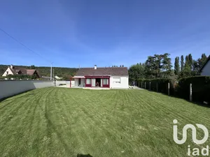 House at Hondouville (27400)