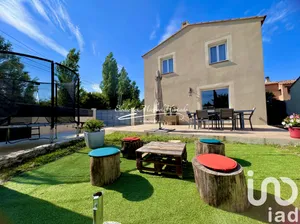 Traditional house at Vedène (84270)