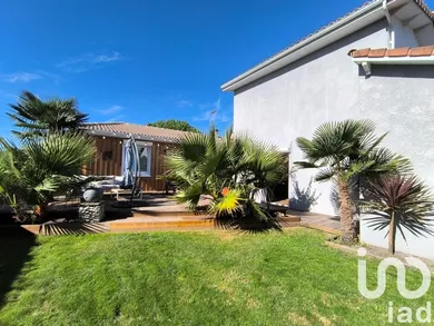 House at Cestas (33610)