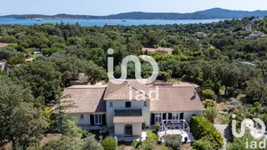 Demeure à Grimaud (83310)