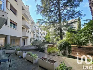 Apartment at Nîmes (30000)