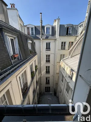 Apartment at Paris (75003)
