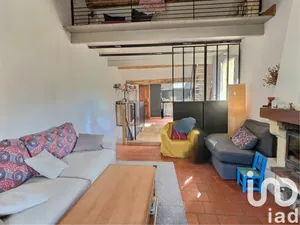Apartment at Meyrargues (13650)